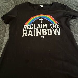 Girls or woman’s shirt